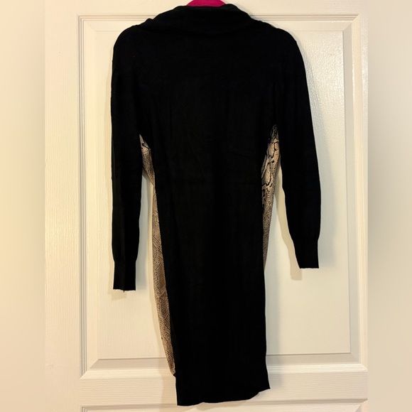 BCBG Black & Tan Snakeskin Long Sleeve Dress - Picture 2 of 6